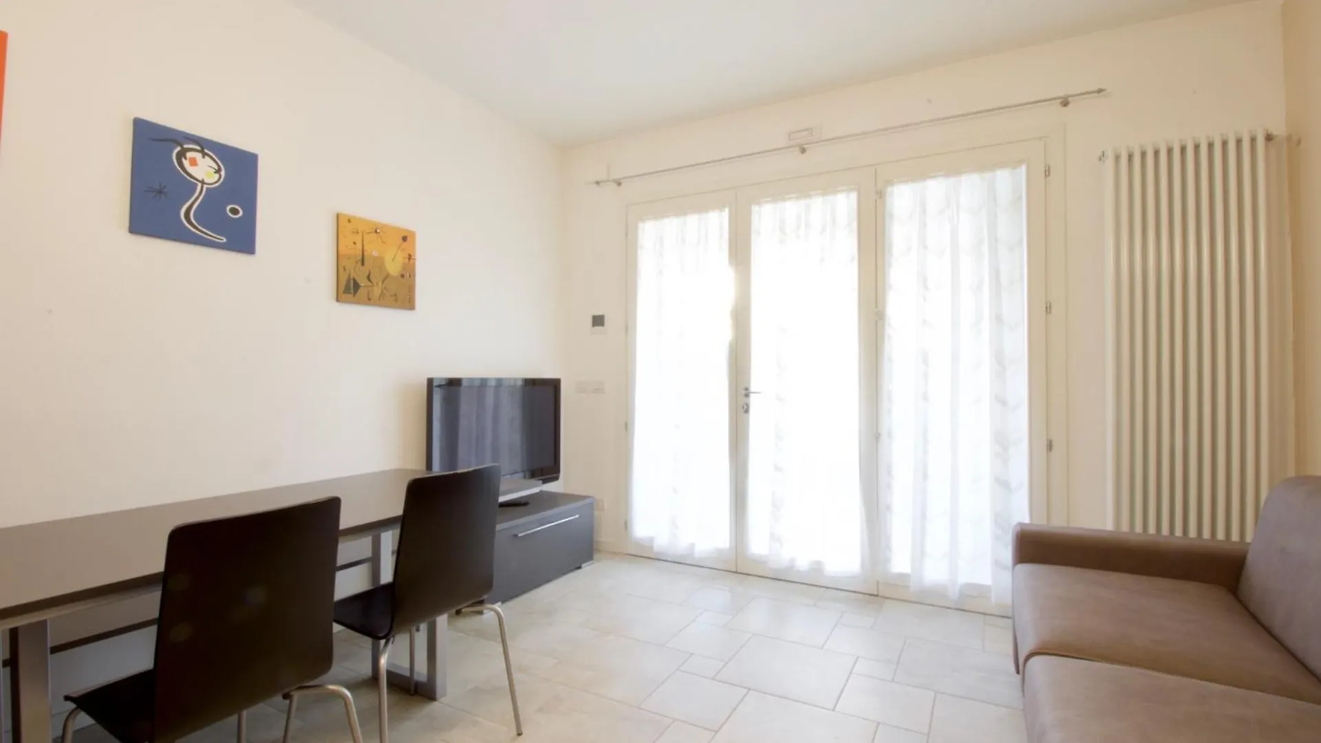 Le Residenze Mediterranee Apartments Lido di Jesolo 0*,  Italy